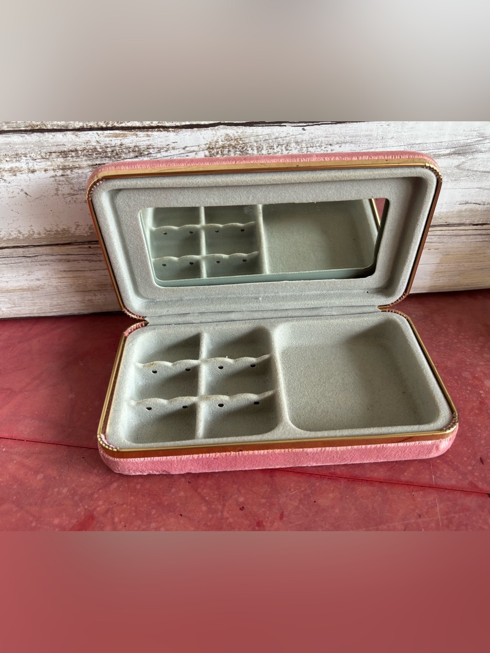 Pink velvet vintage jewelry organizer